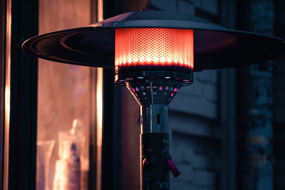 Ánh sáng đèn sưởi - Ảnh 04