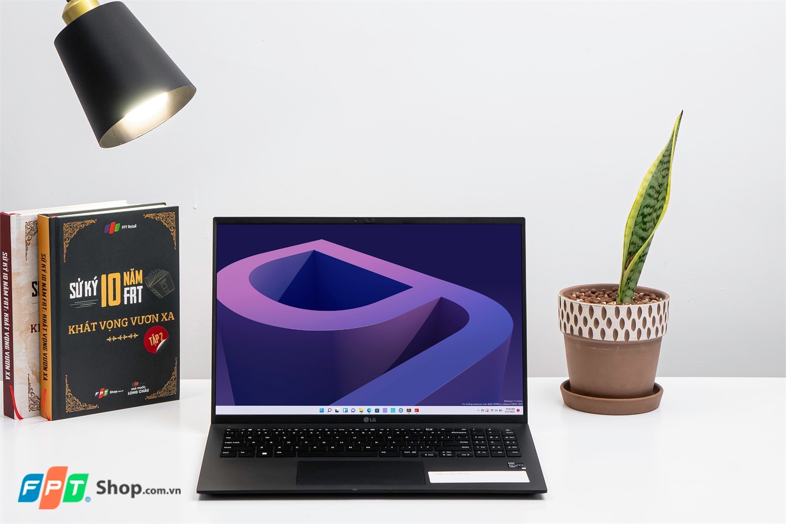 Đừng bỏ qua 5 mẫu laptop i7 1260P đáng chú ý nhất năm 2023 - Hình 2