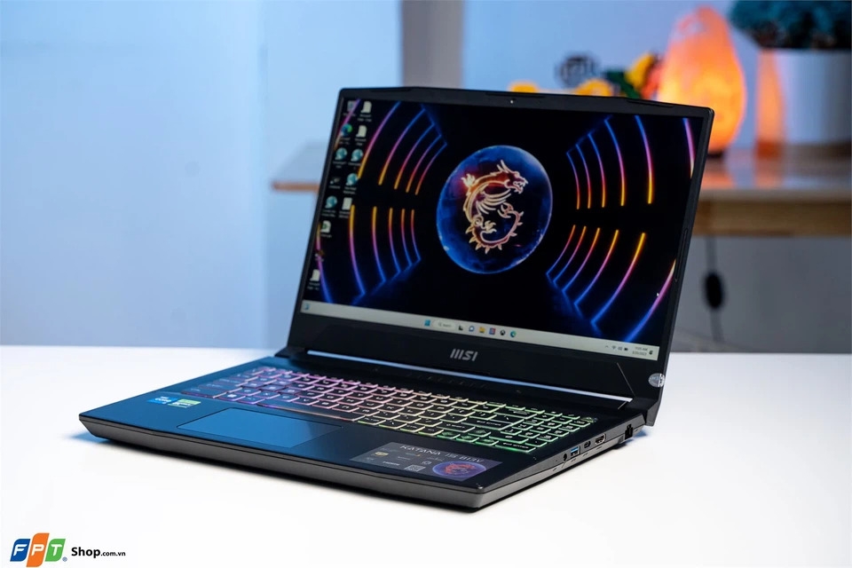 Với hiệu năng xuất sắc, laptop MSI Gaming Katana 15 B13VFK-676VN có thể chơi tốt hầu hết mọi tựa game
