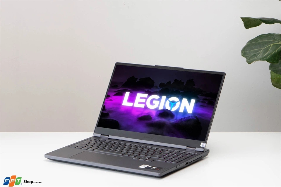 Lenovo Gaming Legion 5 15ARH7 - chiếc laptop chơi game mỏng nhẹ, có phần cứng ấn tượng