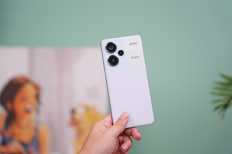 Trên tay Redmi Note 13 Pro Plus (ảnh 10)