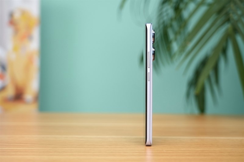 Trên tay Redmi Note 13 Pro Plus (ảnh 5)