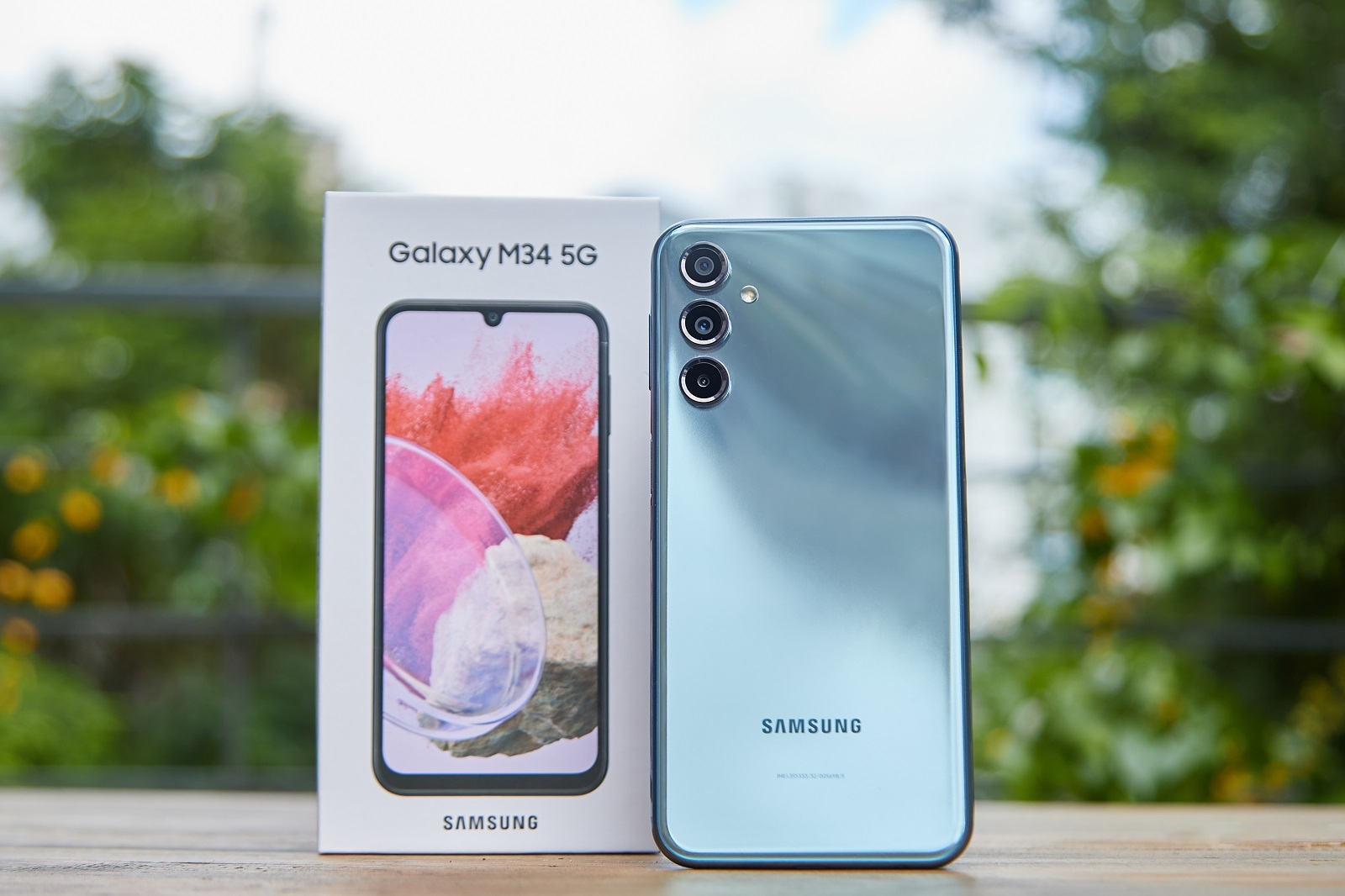 Lương về “lên đời” ngay điện thoại cũ của ba mẹ bằng Samsung Galaxy M34 5G mạnh mượt, bền bỉ (ảnh 6)