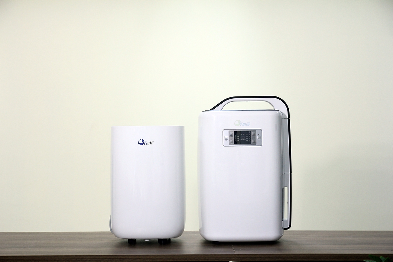 vệ sinh máy hút ẩm