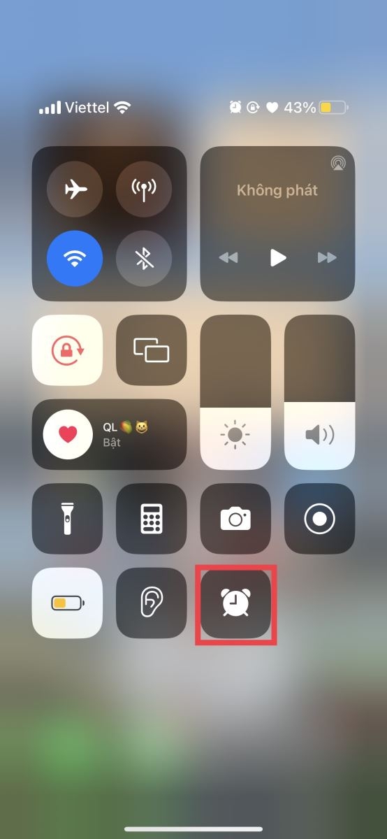 cách cài báo thức trên iPhone 5