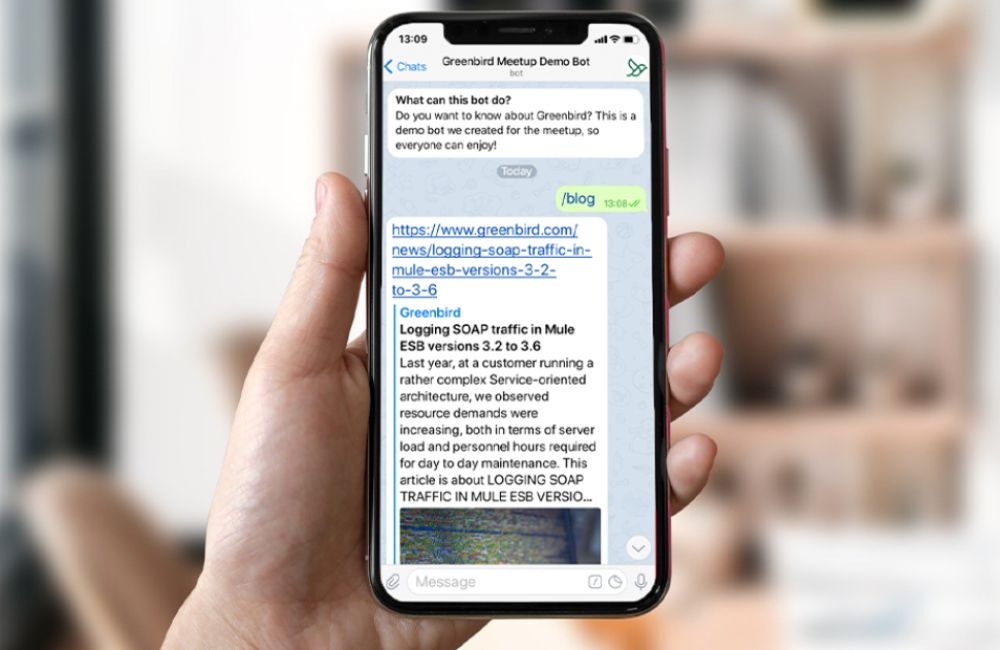 Bot trên Telegram tương tác linh hoạt