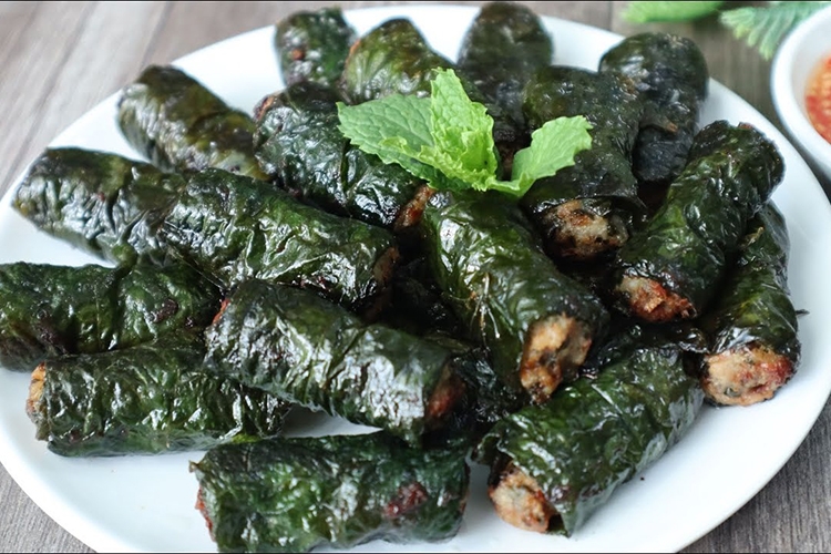 Hướng dẫn cách làm chả lá lốt thịt heo thơm ngon, không bị khô, siêu tốn cơm (Hình 7)
