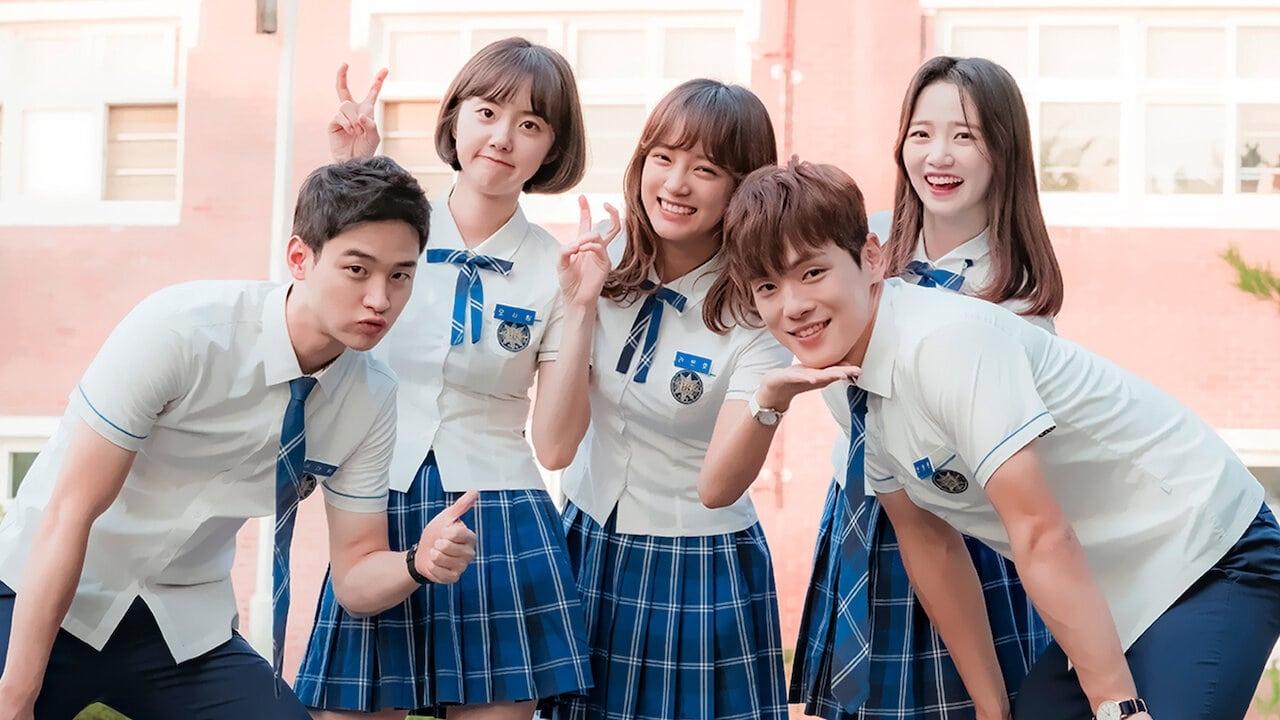 School 2017 mang đến những cảm xúc sâu lắng, ý nghĩa về tình bạn, đam mê và nghị lực mạnh mẽ của con người
