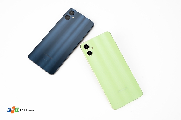Trên tay Galaxy A05 (ảnh 1)
