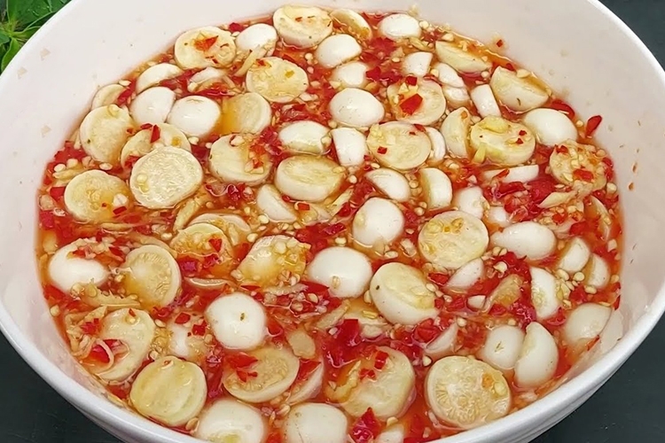 Hướng dẫn 2 cách làm cà muối xổi chua ngọt, món ăn dân dã nhưng cực tốn cơm (Hình 4)