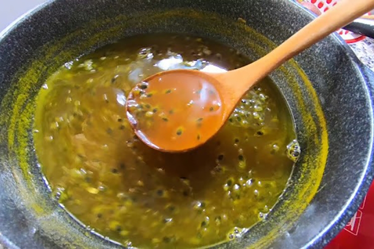 Làm trà trái cây nhiệt đới chiêu đãi cả nhà để giải nhiệt những ngày nắng nóng (Hình 2)