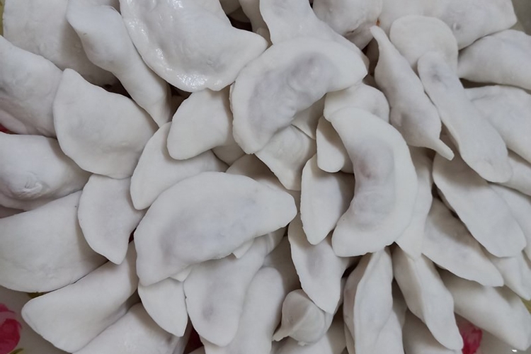 Cách làm bánh bột lọc nhân tôm giai ngon siêu đơn giản với những thiết bị có sẵn (Hình 7)