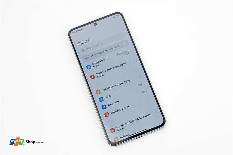 Trên tay Xiaomi 13T: Màn hình AMOLED 6.7 inch sắc nét, sạc nhanh siêu tốc (Hình 6)