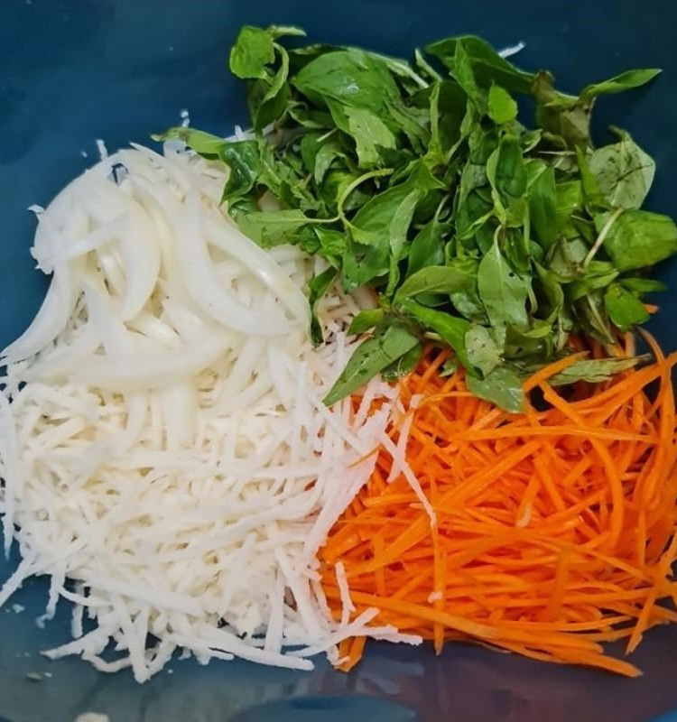 gỏi gà măng cụt - hình 3