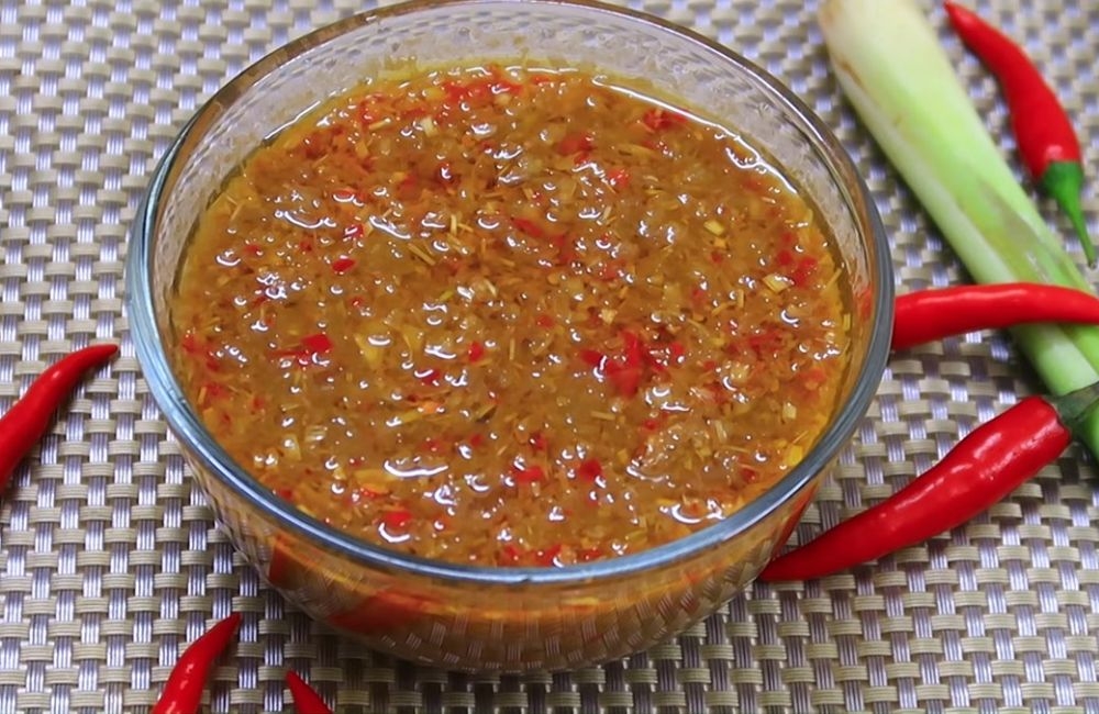 Làm mắm nêm xay nhuyễn