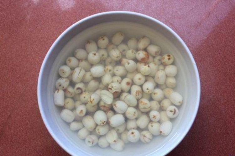 Cách nấu chè dưỡng nhan thơm ngon, bổ dưỡng, đẹp da chị em nhất định phải biết (Hình 2)