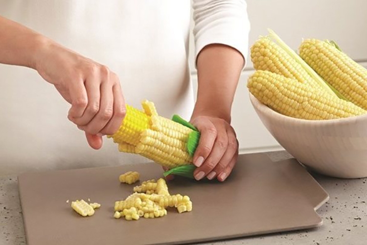 Chia sẻ cách nấu chè ngô cốm nước cốt dừa, ngọt thơm béo ngậy, cả nhà thích mê (Hình 3)