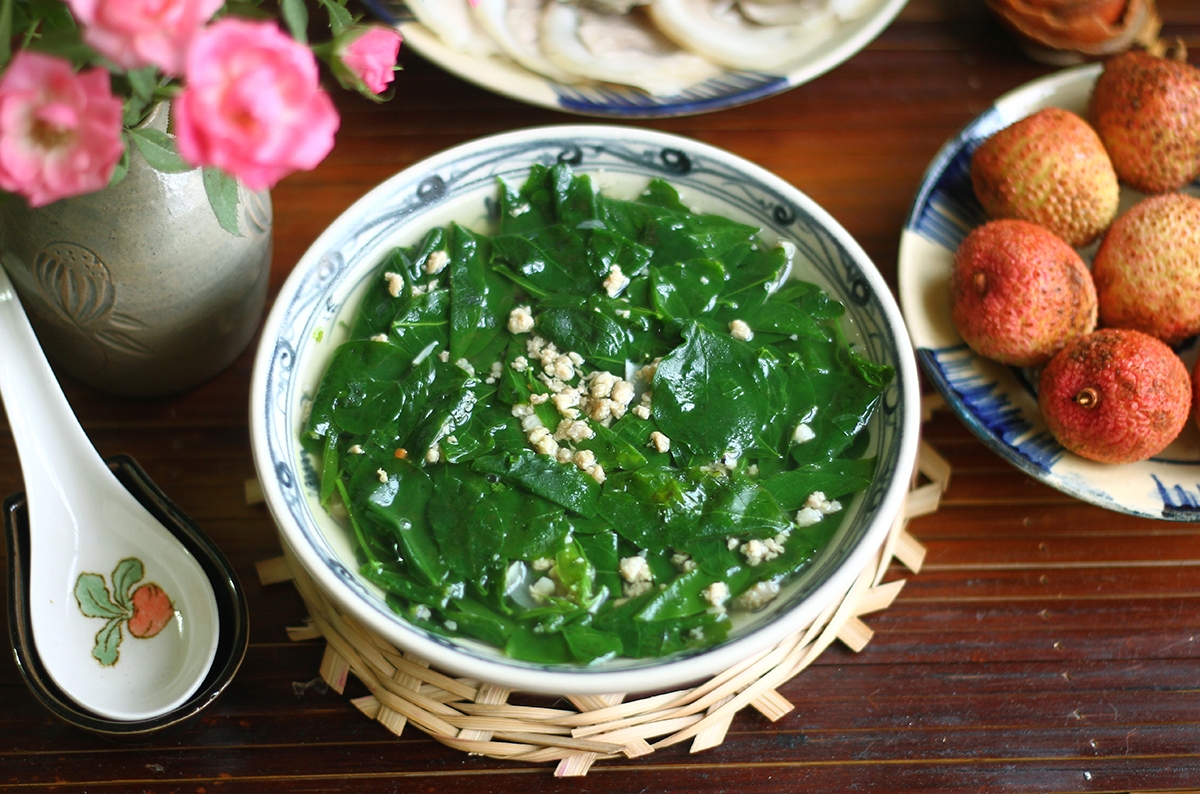 cách nấu canh rau ngót (ảnh 5)