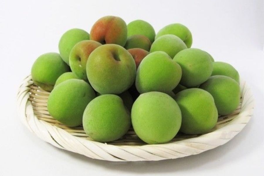 Cách chọn mua mơ tươi ngon