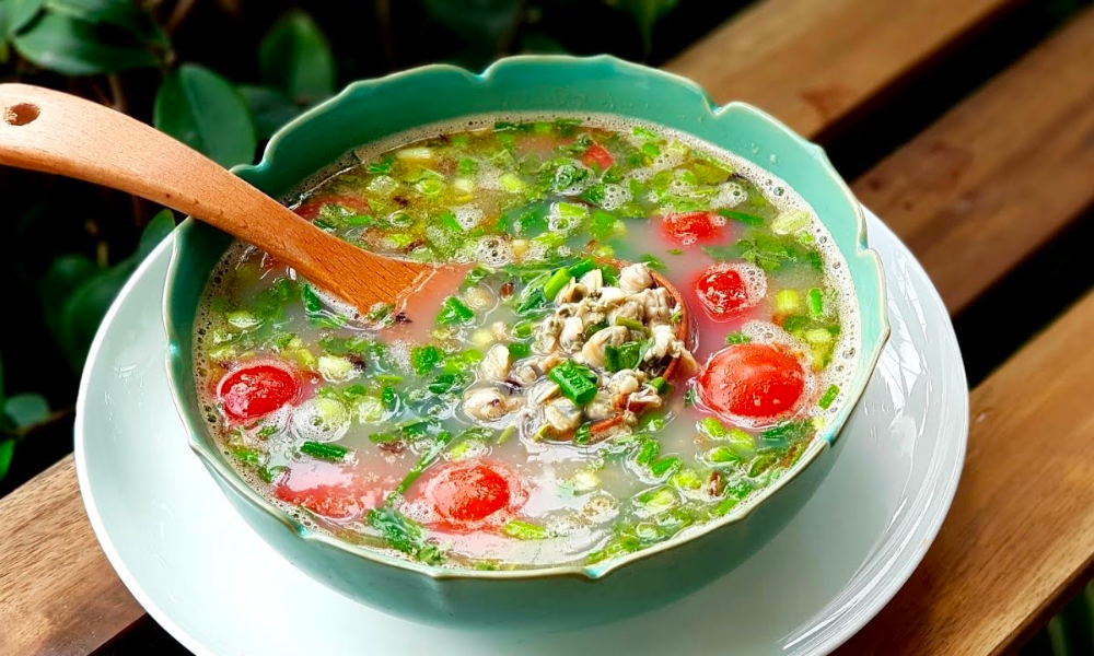 Canh chua hến