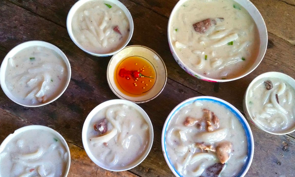 Bánh canh hến