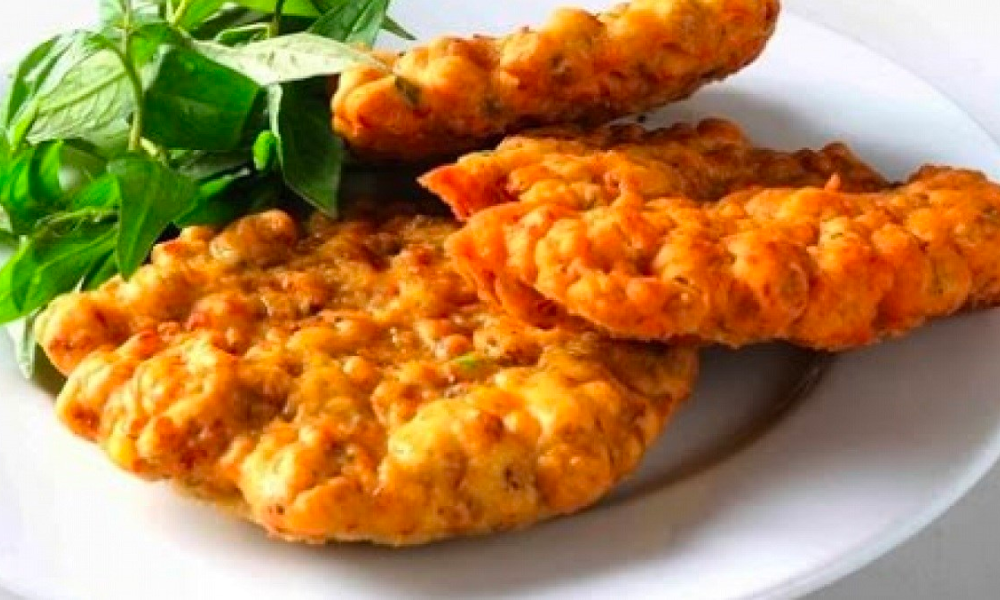 Bánh hến chiên giòn
