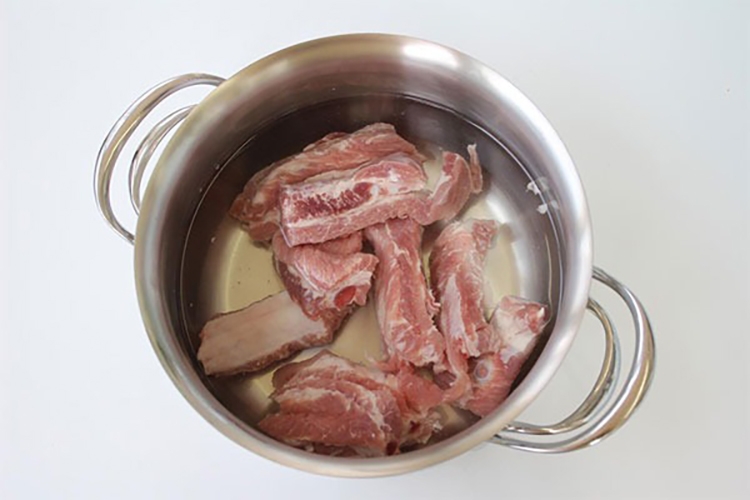 Khám phá ngay cách làm sườn chiên nước mắm đậm đà, cực thơm ngon, ăn là ghiền (Hình 3)