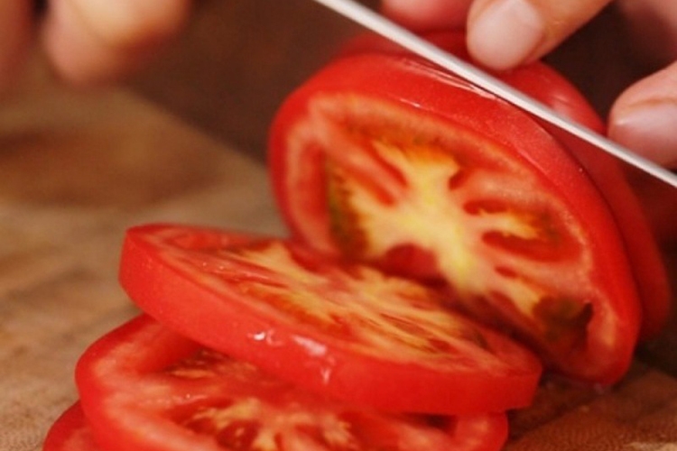 Khám phá ngay cách làm sườn chiên nước mắm đậm đà, cực thơm ngon, ăn là ghiền (Hình 4)