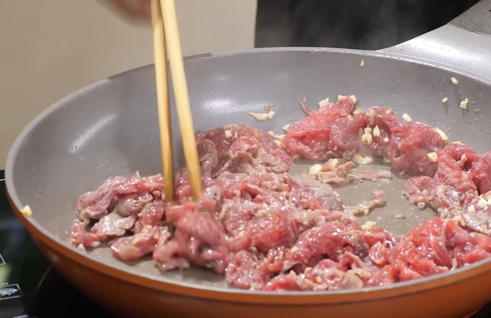 Xào gầu bò