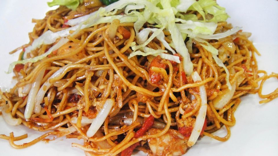 Mì xào Hồng Kông