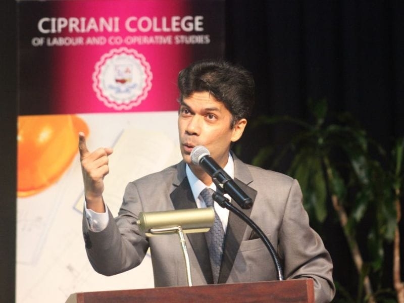 Nguồn gốc của ngày 19/11