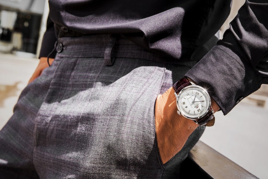 Đồng hồ đeo tay thời trang