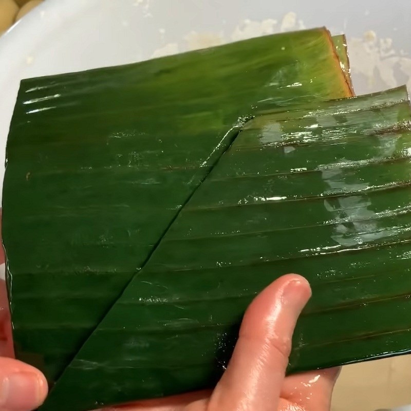 Gấp thành hình tam giác lần hai