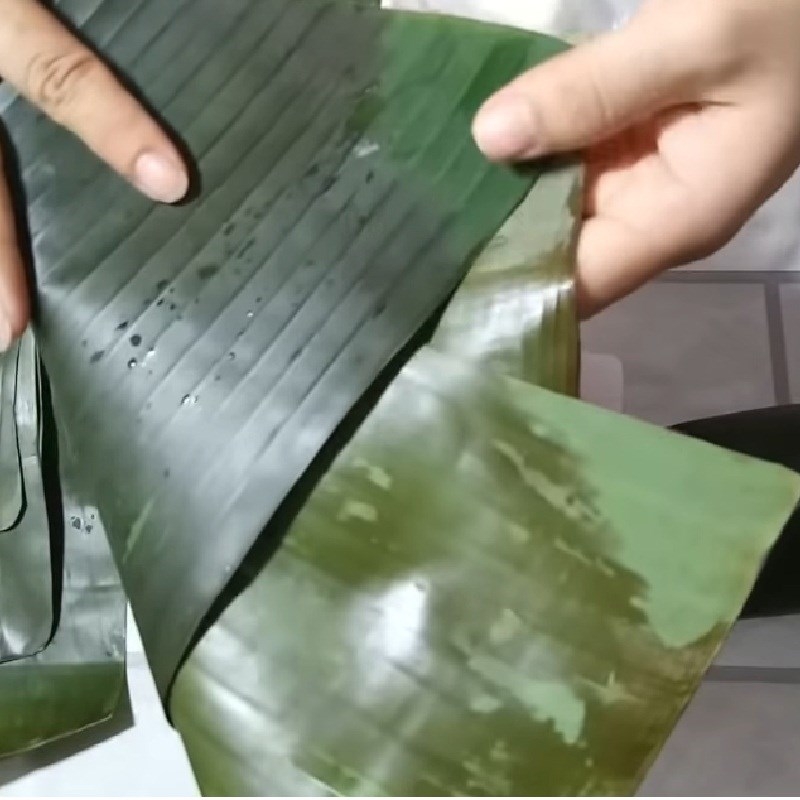 Gấp lá theo hình chữ thập