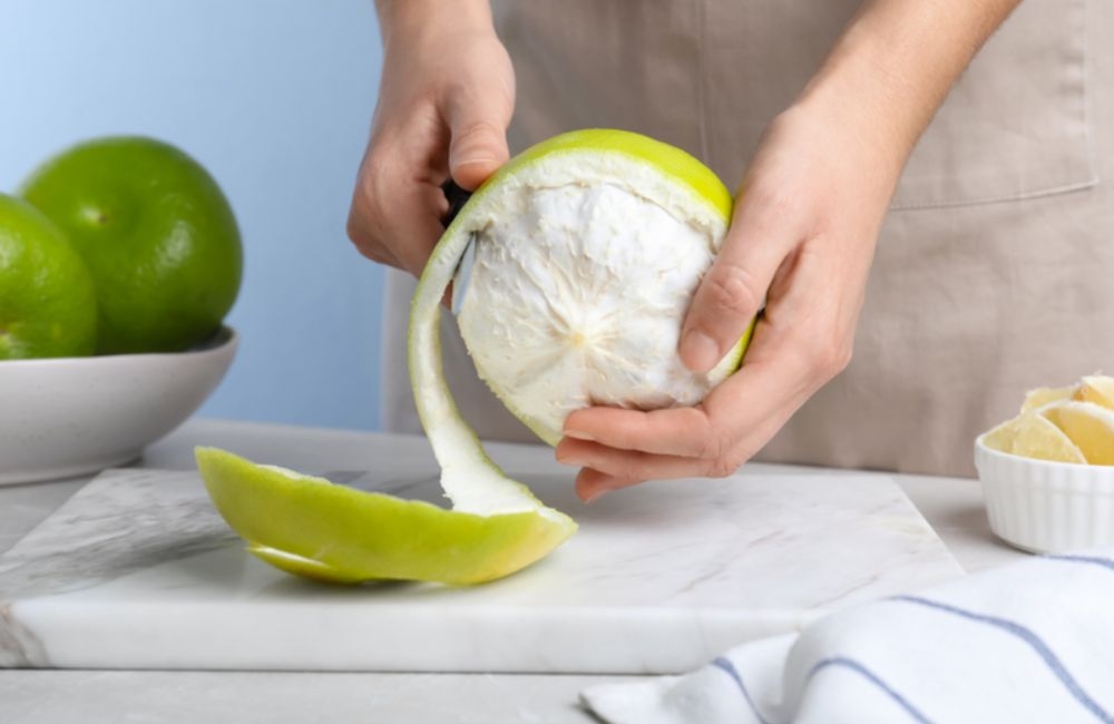 Vỏ bưởi ngăn ngừa lão hoá