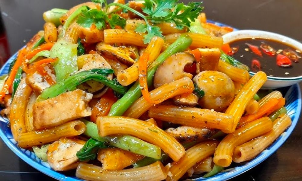nui xào thập cẩm dai dai