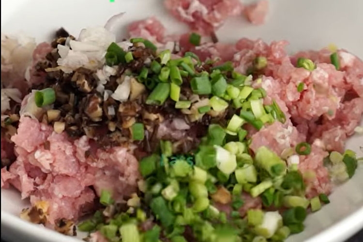 Cách làm thịt viên sốt cà chua đơn giản (Hình 4)