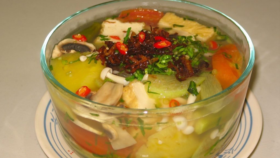 Canh chua chay với bạc hà