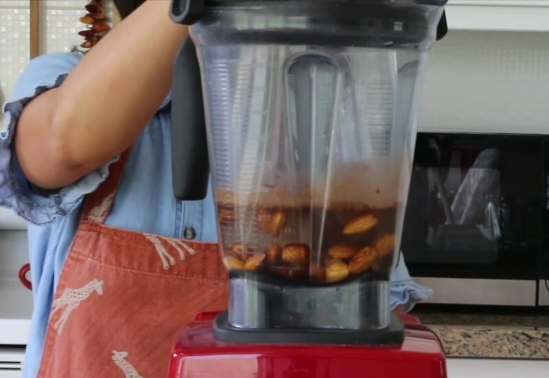 Xay các nguyên liệu đã chuẩn bị