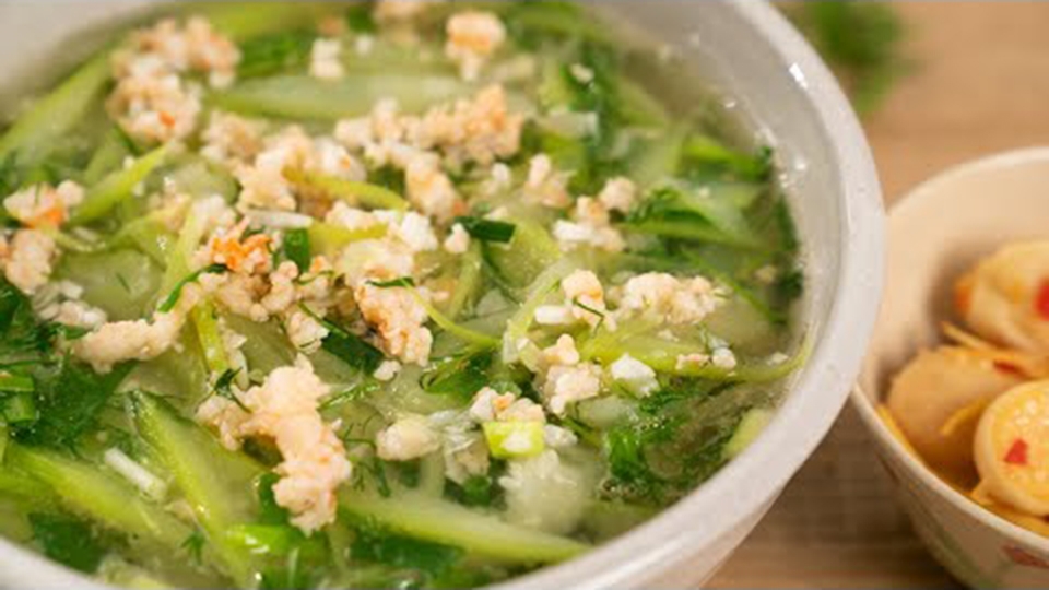 Thành quả canh bầu nấu tôm khô