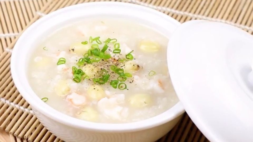 Cháo cá lóc hạt sen