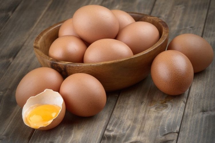 1 quả trứng bao nhiêu calo