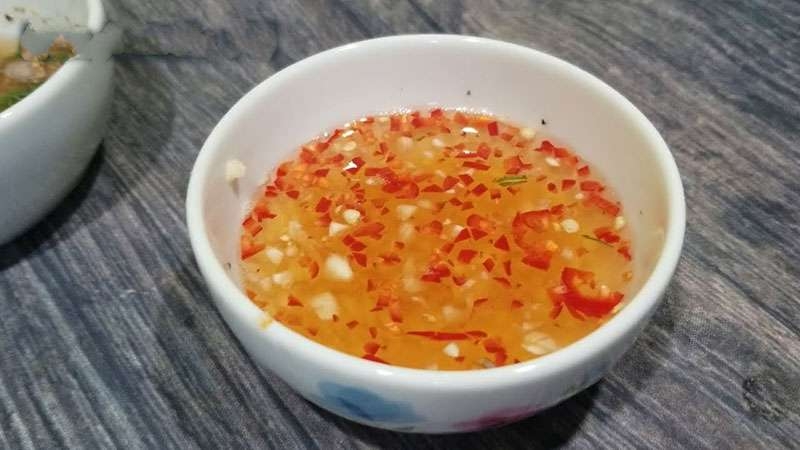 gỏi vịt bóp thấu