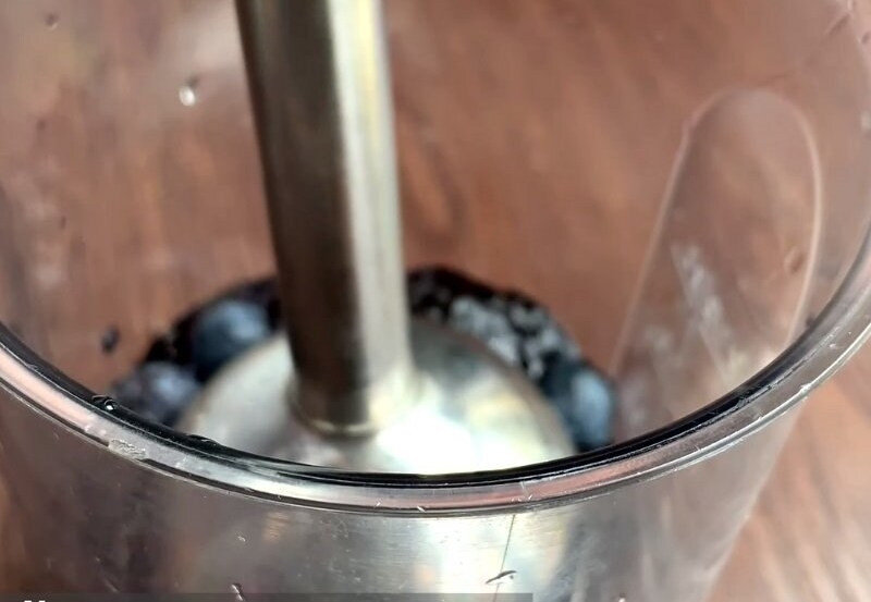 Xay việt quất và mứt việt quất