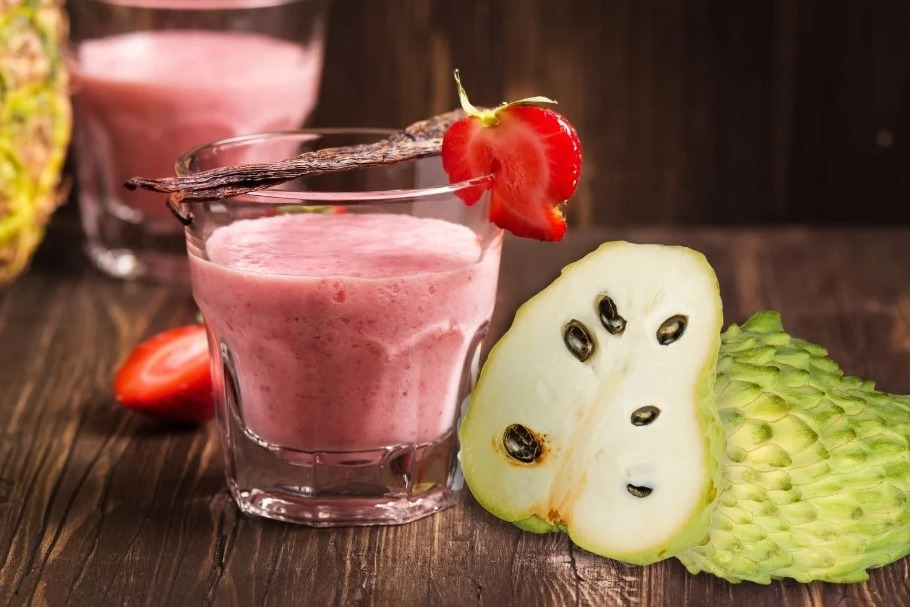 Sinh tố mãng cầu dâu dễ uống, thơm nức mũi