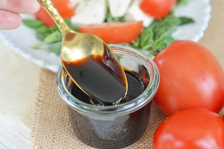 giấm balsamic