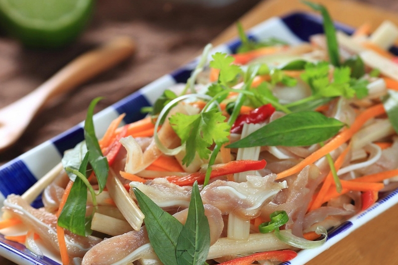 Gỏi tai heo