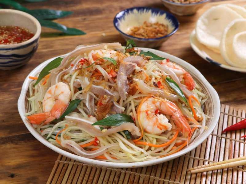 Gỏi tai heo đu đủ