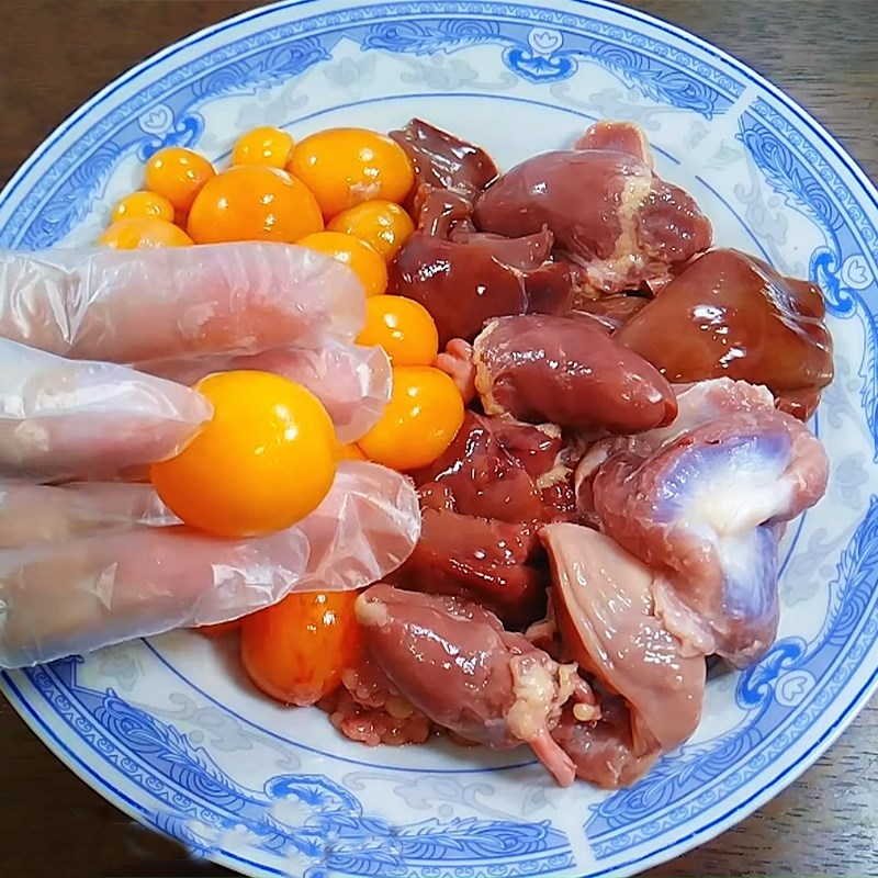 lòng gà xào gì ngon 1