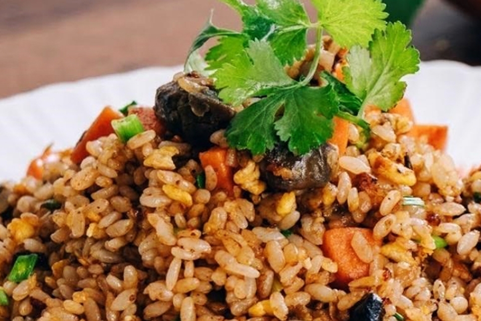 Cơm chiên trứng bắc thảo